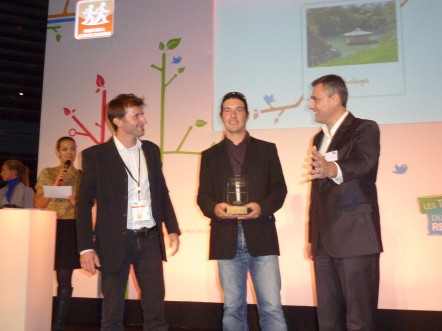Remise trophees tourisme responsable 2012 442x331